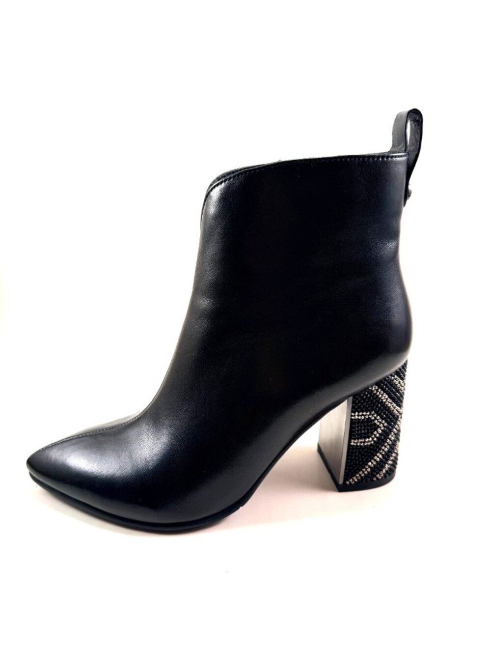 NWOB Azura Celeste Leather Block Heel Pointed Toed Dress Ankle Bootie 8.5